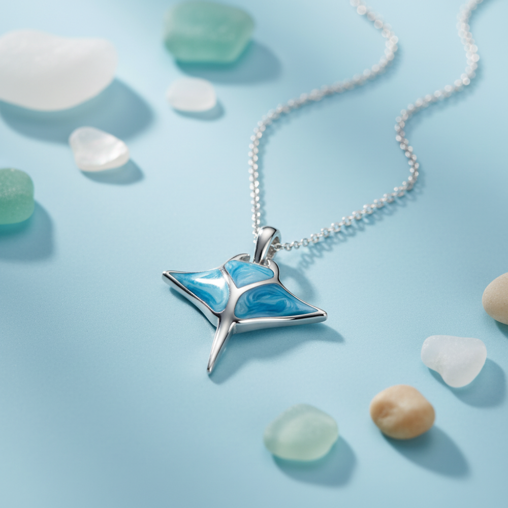 🌊 Manta Ray Ketting – Elegante Oceaan Vibe